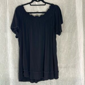 Like New!!! Lane Bryant, size 18/20, fringe trim on sleeves & bottom